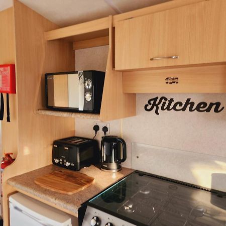 Hotel Comfy Caravan On Marine Park Rhyl Exteriér fotografie