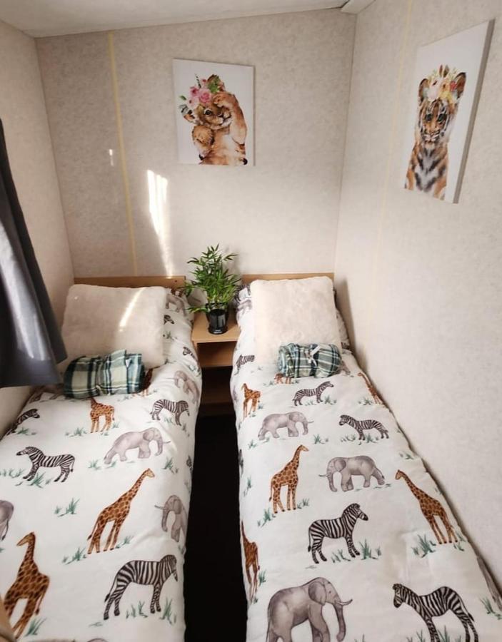 Hotel Comfy Caravan On Marine Park Rhyl Exteriér fotografie